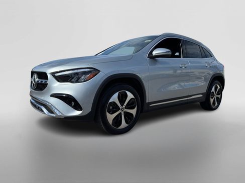 Certified 2026 Mercedes-Benz GLA 250 image 9