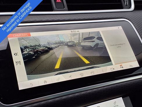 Used 2020 Land Rover Range Rover Evoque S image 24