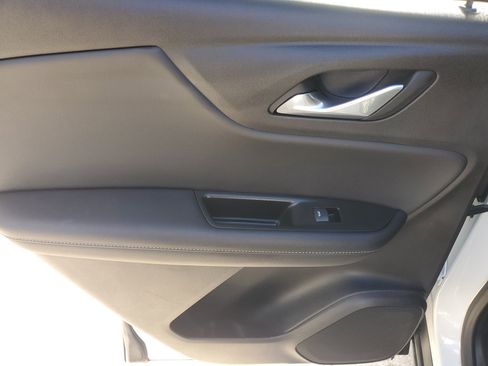 Used 2024 Chevrolet Blazer LT image 14