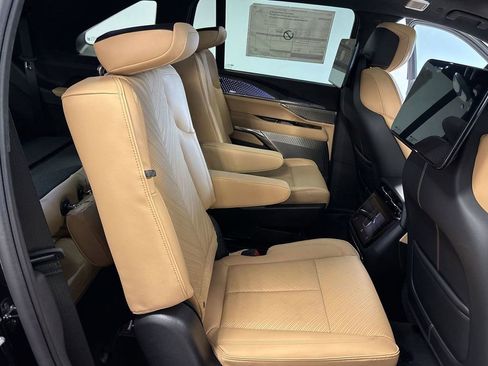 New 2025 Cadillac Escalade IQ Luxury 2 image 36