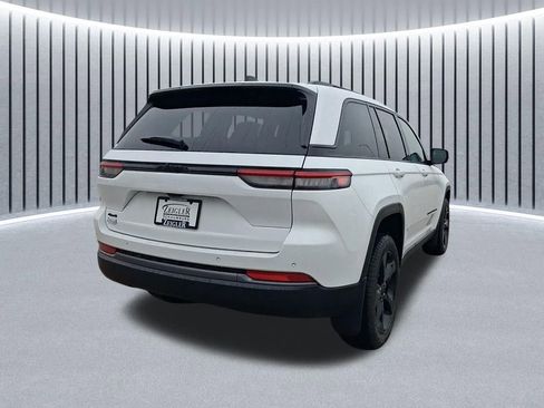 New 2026 Jeep Grand Cherokee Limited image 10