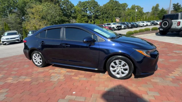 Used 2023 Toyota Corolla LE FWD image 4