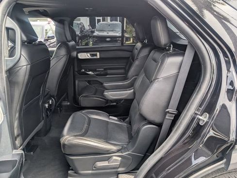 Used 2023 Ford Explorer ST w/ Equipment Group 401A AWD/4WD image 11