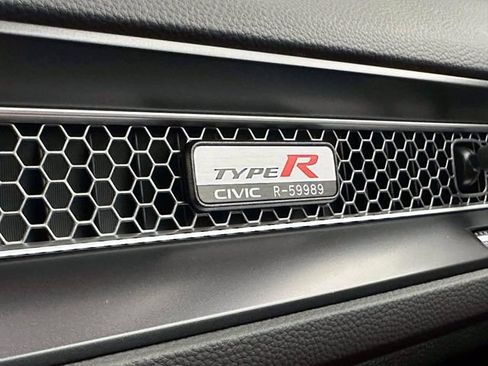 Used 2026 Honda Civic Type R image 26