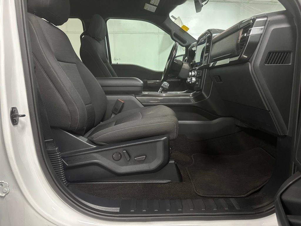 Used 2021 Ford F150 XLT w/ Equipment Group 302A High RWD image 24