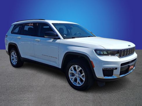 Used 2023 Jeep Grand Cherokee L Limited AWD/4WD image 3