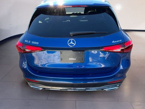 Certified 2025 Mercedes-Benz GLC 300 4MATIC image 4