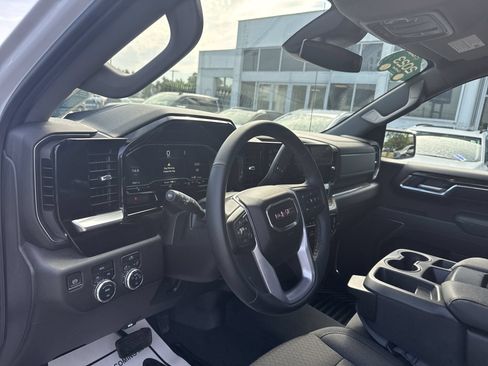 Used 2023 GMC Sierra 1500 Elevation AWD/4WD image 10