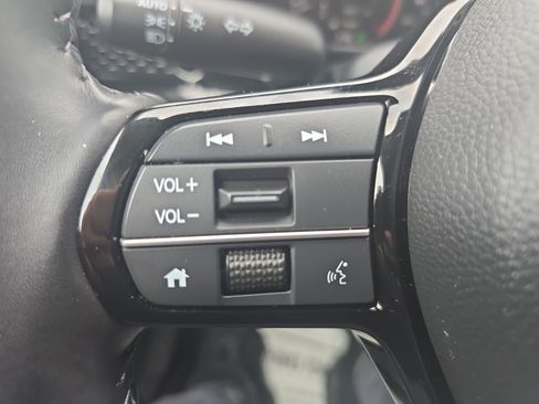 Certified 2025 Honda CR-V EX-L image 17