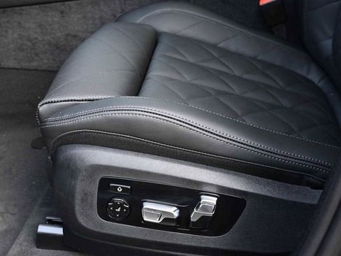 New 2026 BMW X6 xDrive40i image 24