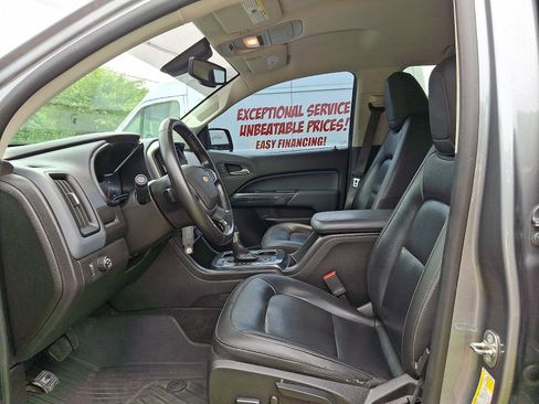 Used 2018 Chevrolet Colorado Z71 RWD image 13