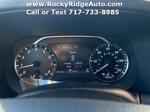 Used 2023 Nissan Frontier SV w/ SV Convenience Package image 11