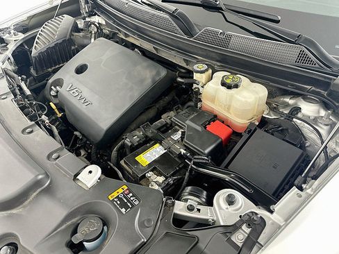 Used 2019 Chevrolet Traverse LT AWD/4WD image 29