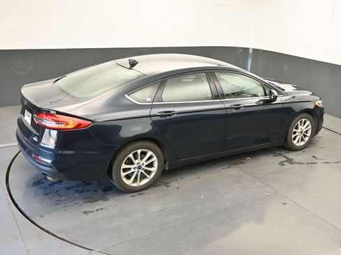 Used 2020 Ford Fusion SE FWD image 42