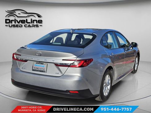 Used 2025 Toyota Camry LE image 12