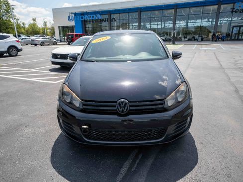 Used 2014 Volkswagen GTI Driver's Edition FWD image 2