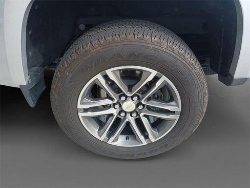 Used 2019 Chevrolet Colorado LT w/ LT Convenience Package image 8