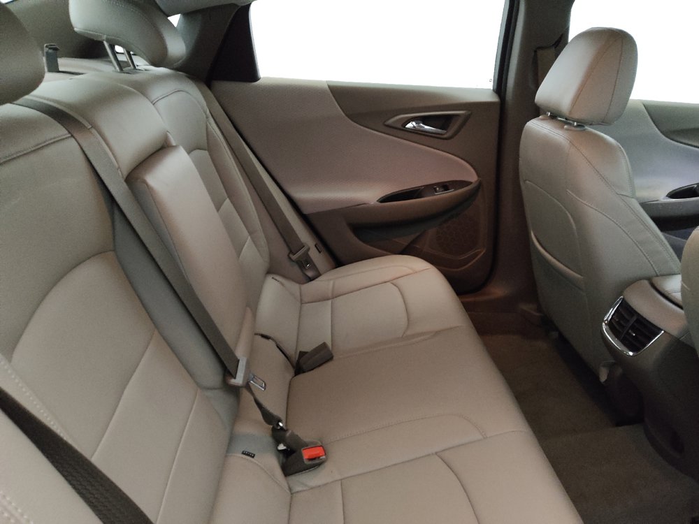 Used 2020 Chevrolet Malibu LT FWD image 19