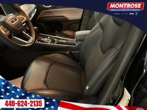 New 2026 Jeep Compass Latitude image 11