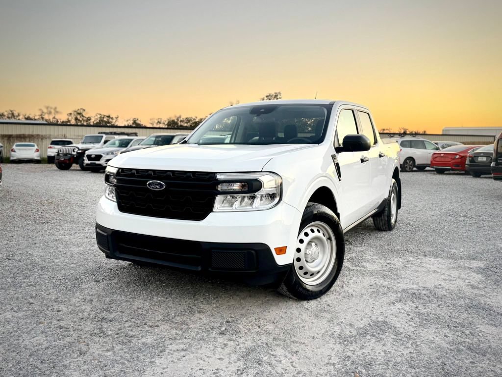 Used 2024 Ford Maverick XL FWD image 1