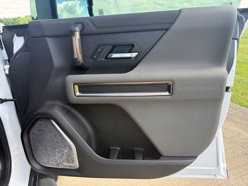 Used 2025 GMC Hummer EV 3X AWD/4WD image 21