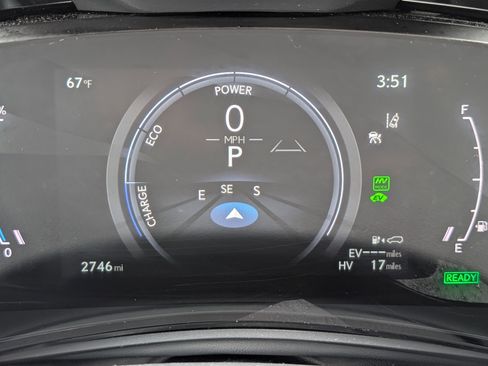 Used 2025 Lexus NX 450h+ AWD w/ Accessory Package (P5) image 32