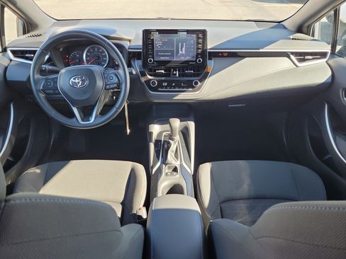 Used 2022 Toyota Corolla SE image 11