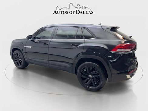 Used 2023 Volkswagen Atlas Cross Sport SE w/ Panoramic Sunroof Package FWD image 9