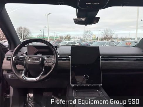 Used 2024 GMC Sierra EV Denali image 28