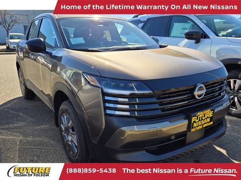 New 2026 Nissan Kicks S image 1