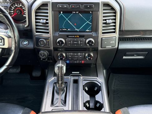 Used 2018 Ford F150 Raptor w/ Equipment Group 802A Luxury image 20