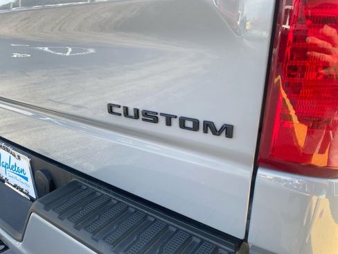 Used 2024 Chevrolet Silverado 1500 Custom w/ Turbomax Blackout Package RWD image 11