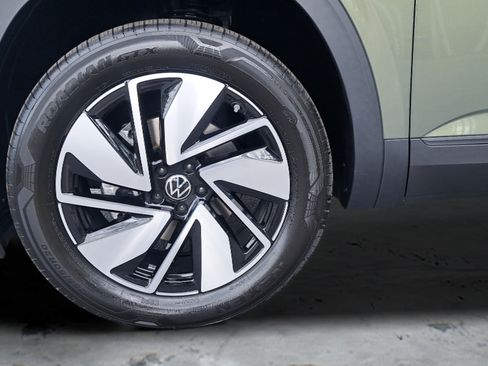 New 2026 Volkswagen Atlas SE AWD/4WD image 28