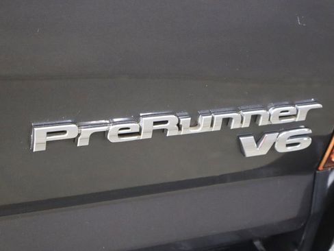 Used 2014 Toyota Tacoma PreRunner w/ Convenience Package RWD image 37