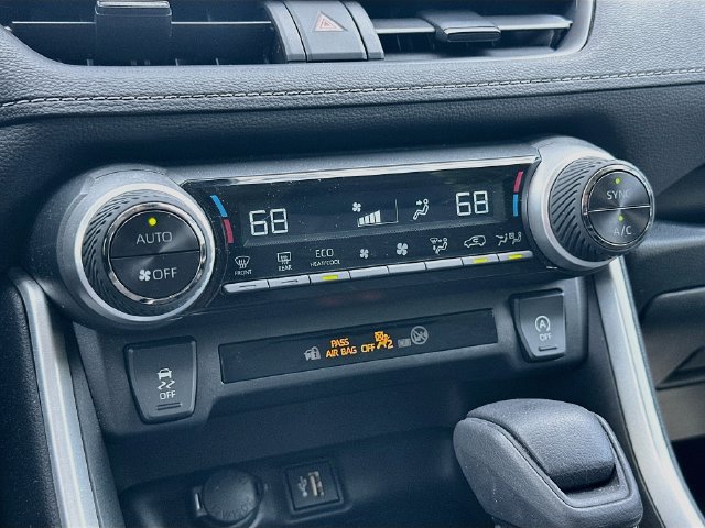 Certified 2023 Toyota RAV4 XLE AWD/4WD image 15