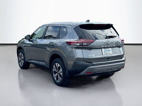 Used 2023 Nissan Rogue SV AWD/4WD image 5