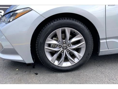 Used 2021 Toyota Avalon XLE FWD image 10