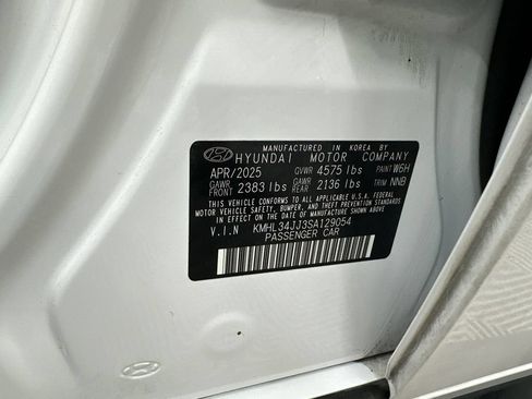 Used 2025 Hyundai Sonata SEL FWD image 30