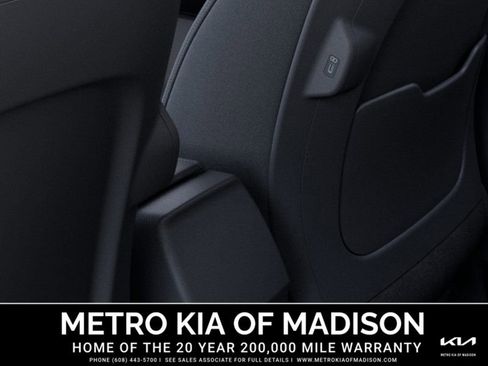 New 2026 Kia Niro LX image 26