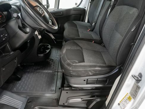 Used 2021 RAM ProMaster 3500 w/ Convenience Group FWD image 7