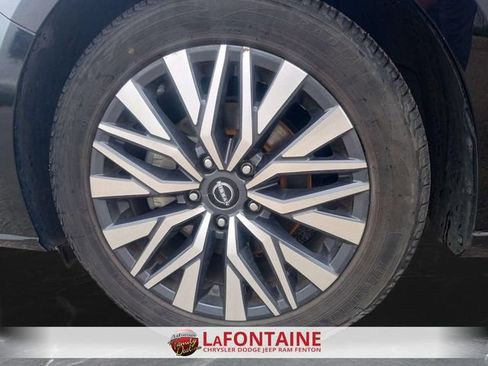 Used 2024 Nissan Altima 2.5 SV FWD image 31