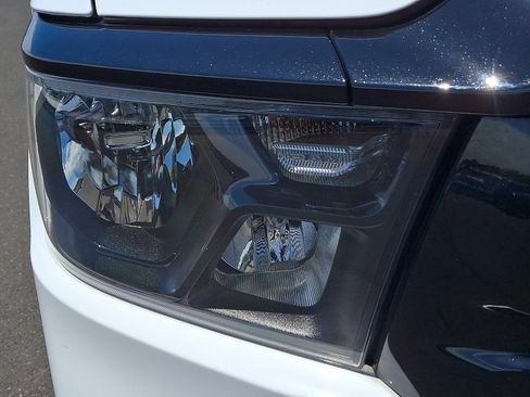 Certified 2023 RAM 1500 Big Horn AWD/4WD image 9
