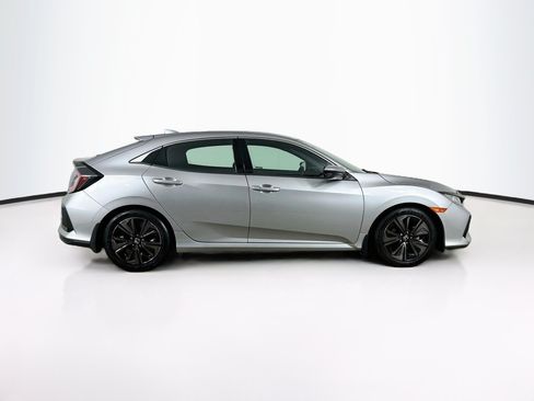 Used 2018 Honda Civic EX image 10