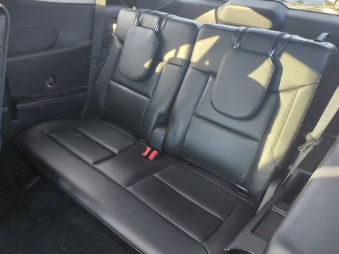 Used 2020 Ford Explorer ST w/ Premium Technology Package image 27