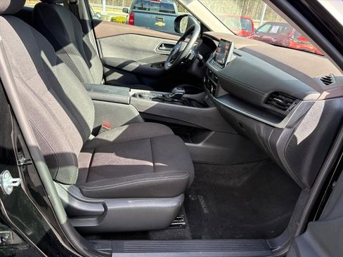 Certified 2023 Nissan Rogue S image 19