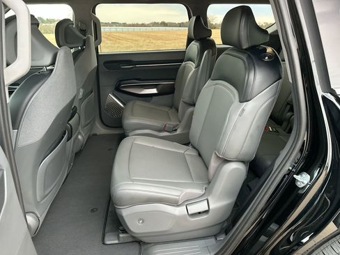 Used 2024 Kia EV9 Light Long Range image 21