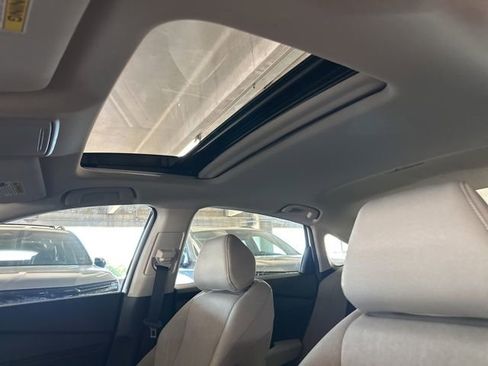 Used 2025 Honda Accord SE image 11
