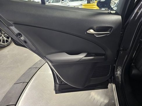 Certified 2023 Lexus UX 250h F Sport image 14