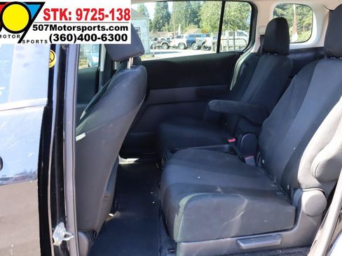 Used 2015 MAZDA MAZDA5 Sport FWD image 12