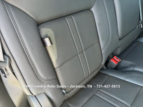 Used 2025 Chevrolet Silverado 2500 High Country w/ Midnight Edition image 43